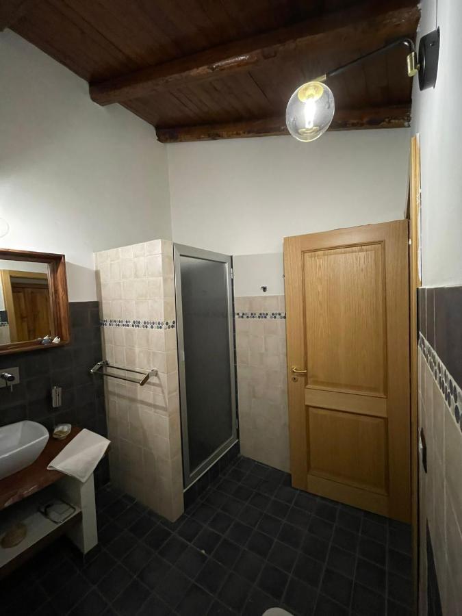 Guest House Le Ginestre Dell'Etna Belpasso Exterior foto